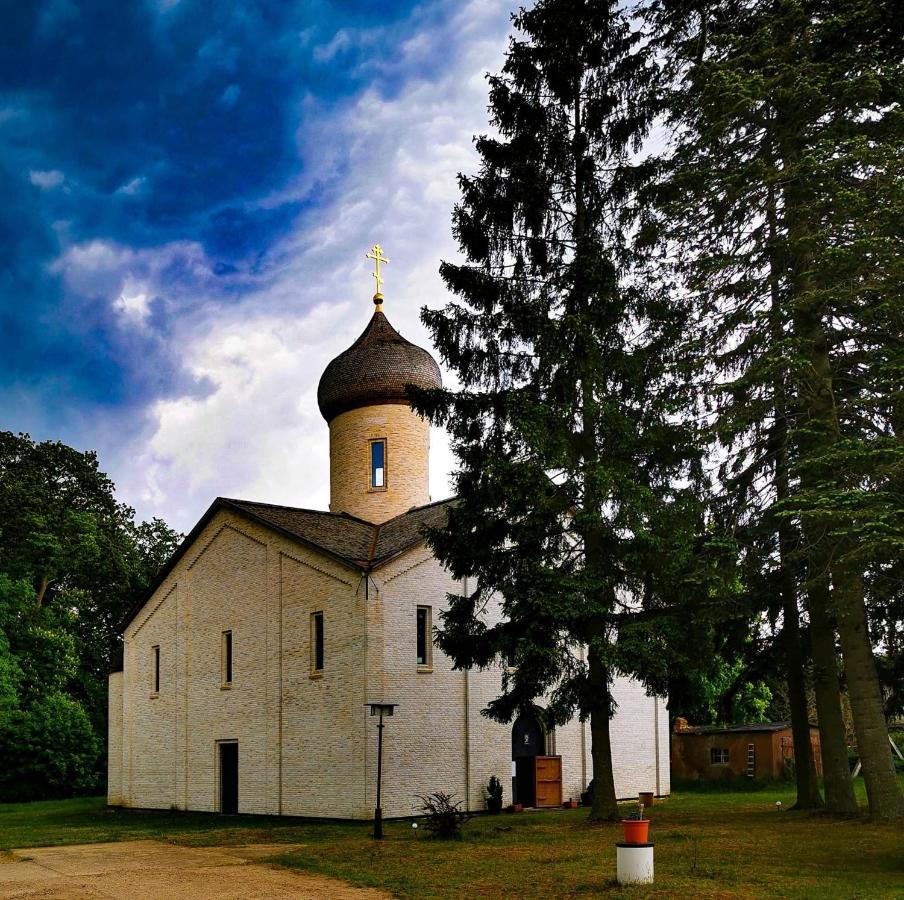 St. Georg Kloster Milmersdorf Екстер'єр фото